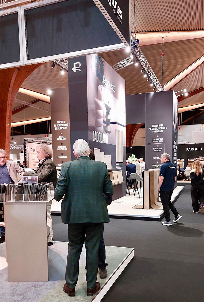 Volgens Rene Verhoek, sales manager bij Robusta, trekt Flanders Flooring Days bezoekers die gefocust en gericht op zoek zijn naar harde en zachte vloeren. Volgens Rene Verhoek sales manager bij Robusta trekt Flanders Flooring Days bezoekers die gefocust en gericht op zoek zijn naar harde en zachte vloeren