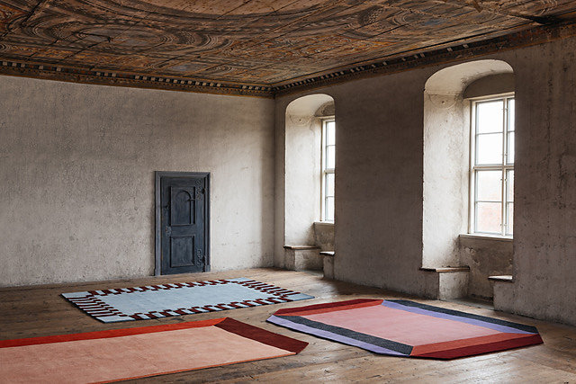 LAYEREDxTEKLAN Frame Mulberry Sky Rug Crystal Rug Box Corals Rug 3343