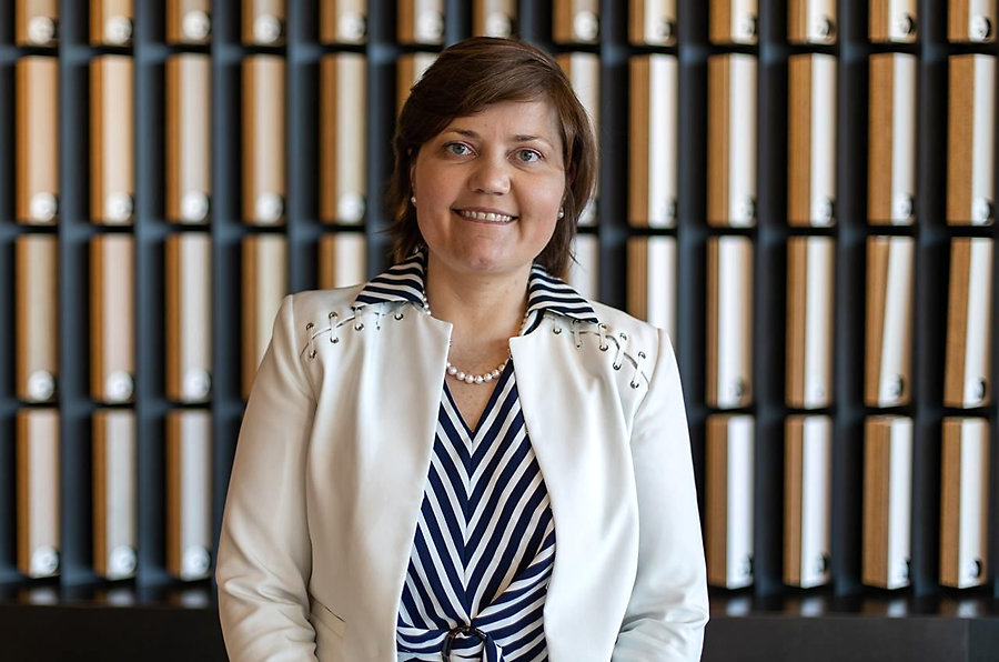 Veronique Hoflack, President van Unilin Panels: “Deze investering bewijst dat MDF en HDF volwaardig recycleerbaar zijn. Een absolute mijlpaal voor de sector!” (Foto: Unilin) Veronique Hoflack profile picture