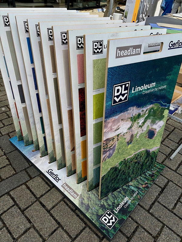 Gerflor presenteerde daarnaast de Gerflor DLW Linoleum display die het samen met Headlam vanaf september in de markt gaat zetten