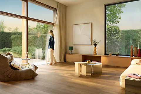 Meer dan 9 op de 10 Nederlanders omschrijven hun huis volgens Quick-Step als een veilige plek. Quick step huis als een veilige plek